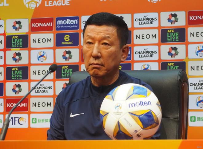 马东锡、朴炯植、徐仁国、成东日、李主傧等主演亮相。
