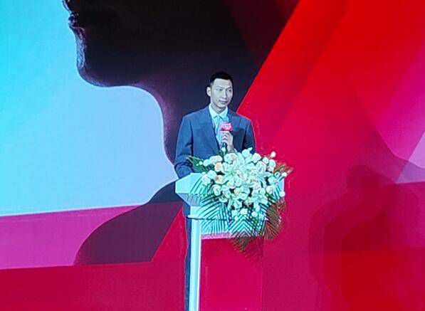 6月6日，由国家电影局主办，电影频道、中央广播电视总台新闻新媒体中心承办的2025暑期档电影片单发布会暨光影绽放 2025暑期档电影片单在京发布，光影绽放中国行全国电影周活动启动 2025-06-06 6月6日，由国家电影局主办，电影频道、中央广播电视总台新闻新媒体中心承办的2025暑期档电影片单发布会暨光影绽放中国行全国电影周启动仪式在京举行。