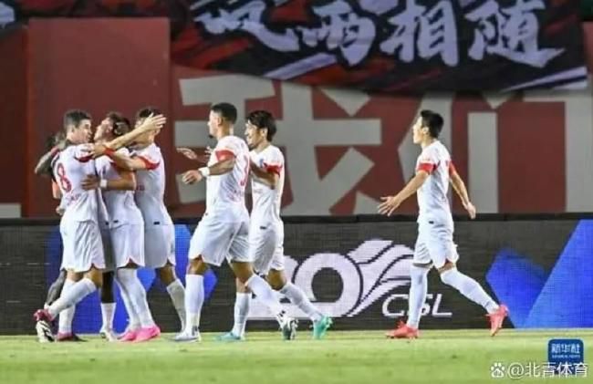 斯嘉丽·约翰逊成全球票房最高演员2025-07-08 今日影评|霸王龙前肢短小，居然是怕被同伴咬掉？