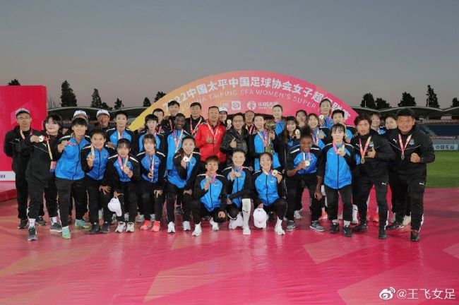 不仅再次跟随主演体验了学生时代的青涩爱情，也为目黑莲饰演的佐仓想狠狠心痛。