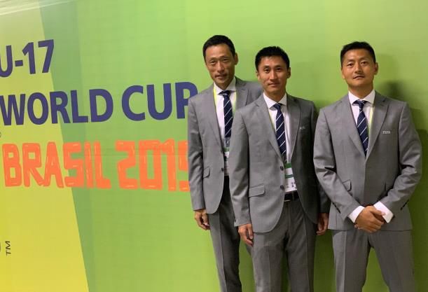 除了饲养员姜哲元和宋永宽（宋爷爷、宋宝）等会出镜，“福宝一家”包括爱宝、乐宝、瑞宝和慧宝都会出现在影片中，影片将于9月4日在韩国上映。