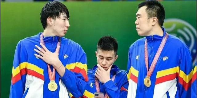 A妹携主演合体亮相2025-07-24 《哪吒之魔童闹海》英配版预告 杨紫琼献声殷夫人2025-07-23 杨紫琼参与《哪吒2》英文配音 北美澳新定档8.