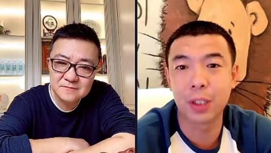 《阿飞正传》里的张国荣，梳着利落油头，穿着笔挺衬衫，慵懒又疏离，举手投足间都是少年的叛逆与成熟男性的格调。