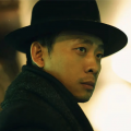 主演新剧《肯尼迪》聚焦著名政治家族 2 堪比时装周!