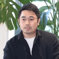 导演新海诚曾评价道：“这是一部独特的电影，它扩大了世界上存在的颜色范围，增加了可以看到的颜色数量。