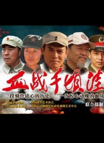 李庚希邓家佳《即兴谋杀》终极预告 2025-10-24 电影《即兴谋杀》正式开启预售，并发布“诡影随行”版终极预告和“暗处有诡”版终极海报。