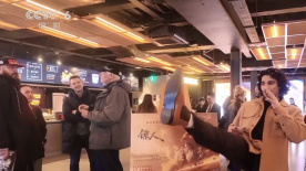 奉俊昊首发声将开记者会2024-01-09 演员李善均去世疑似烧炭自杀 曾出演《寄生虫》等2023-12-27 舞台剧《寄生虫》曝先导海报 郝蕾马天宇姐弟登场2021-10-20 马天宇确定出演舞台剧《寄生虫》 有望与郝蕾合作2021-08-12 郝蕾出演《寄生虫》舞台剧版 预计2022年1月首演2021-08-06 热门新闻 食物和爱都不可辜负！